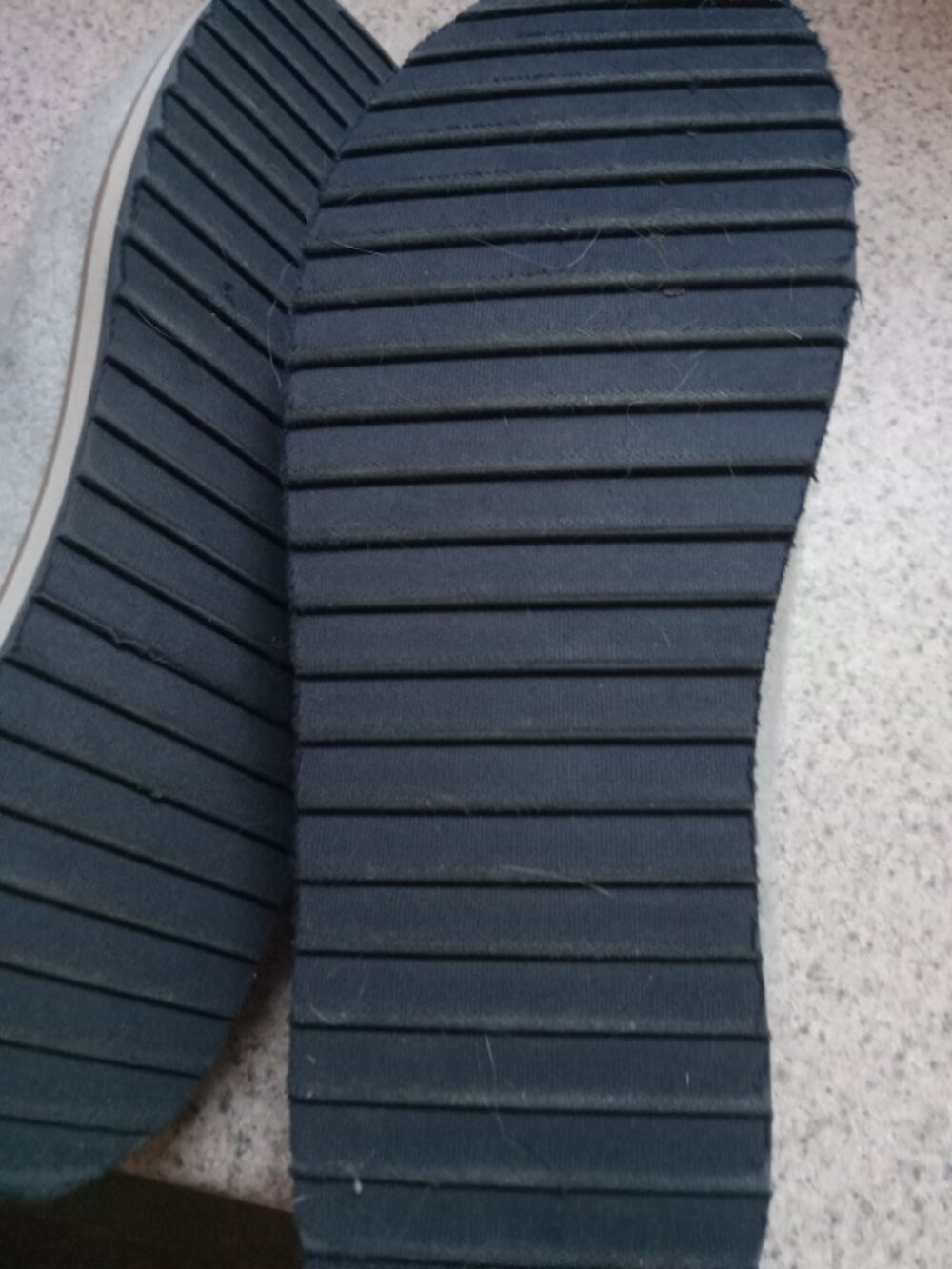 Nautica mules size 6 - Picture 4 of 4